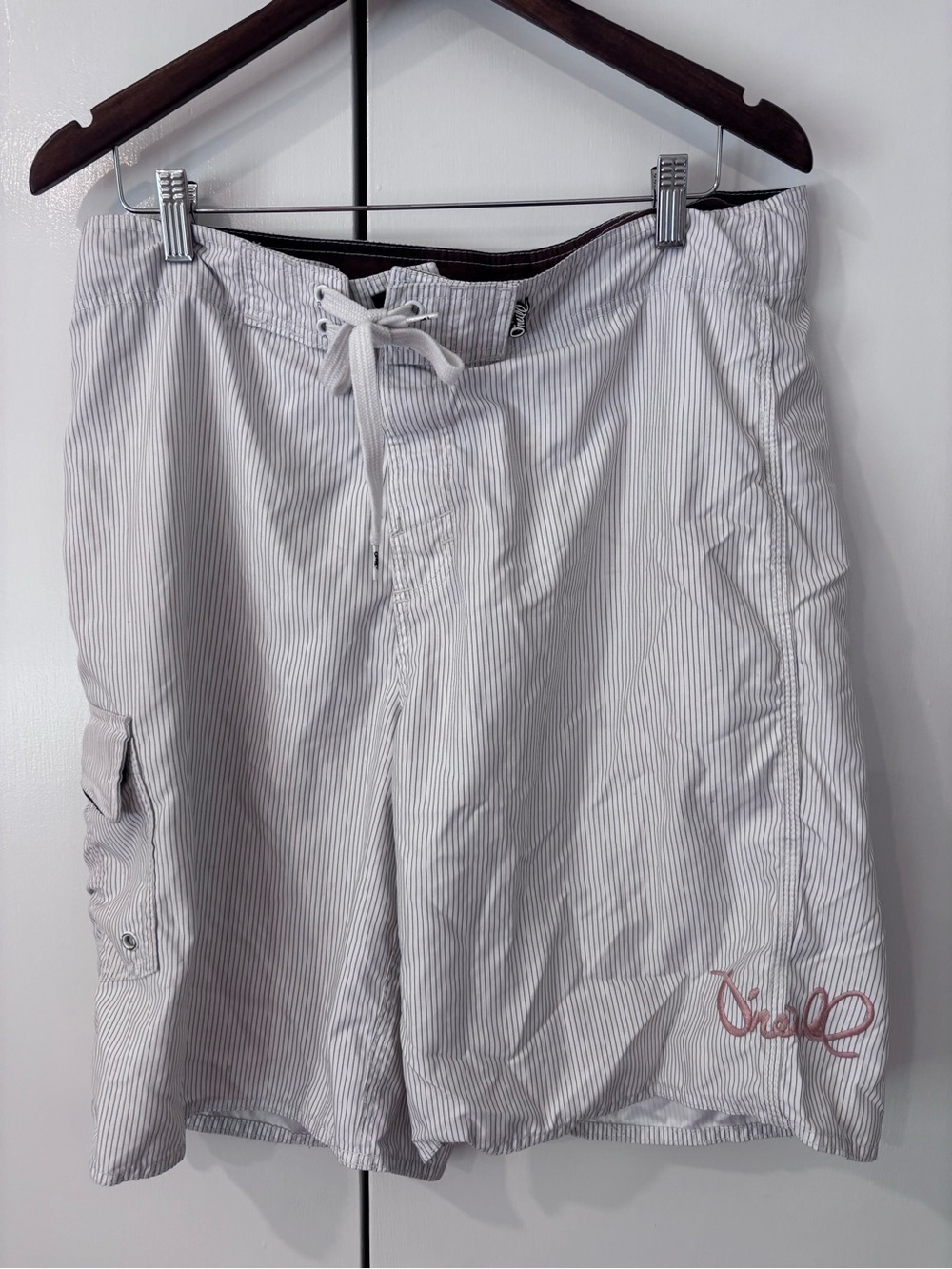 O’Neill Board Pants Large White Pin Stripe